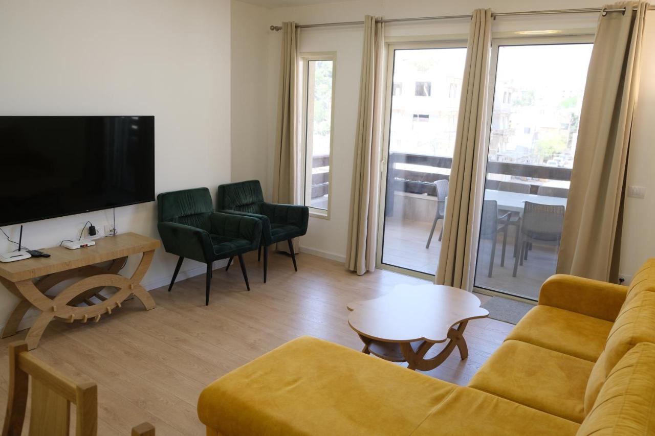 Hermon Suites Майдал Шамс Екстериор снимка